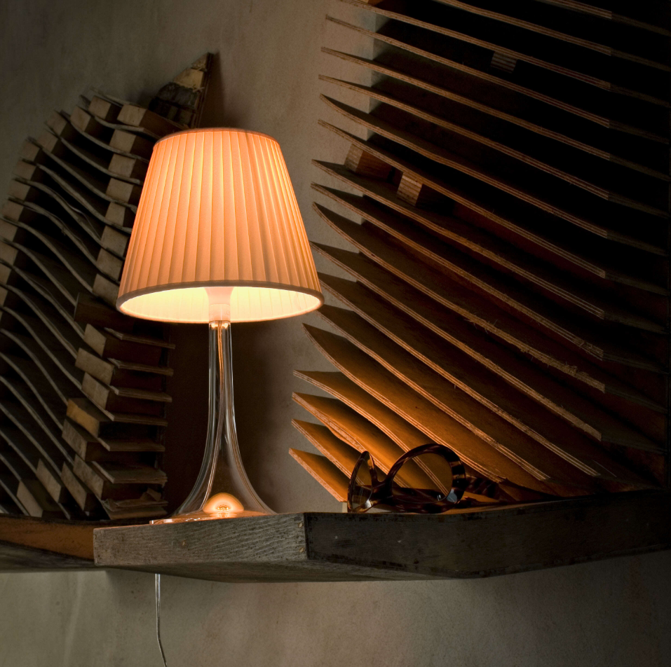 FLOS | MISS K TABLE LAMP | $590.00