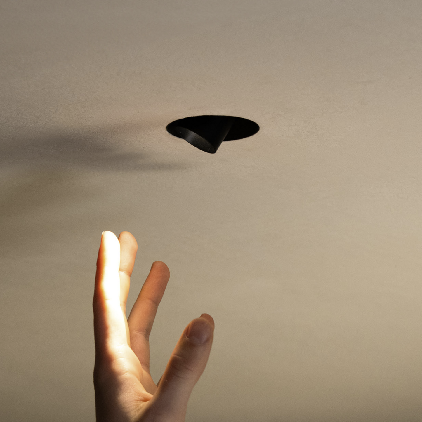 PRADO I TRIM SPOT ADJUSTABLE