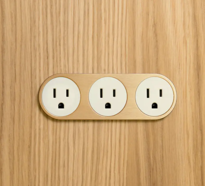 PRADO I UNIFIT OUTLET COVER I $24.00