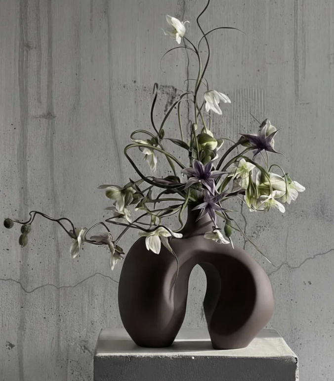 NI VASE | $70.00 - $260.00