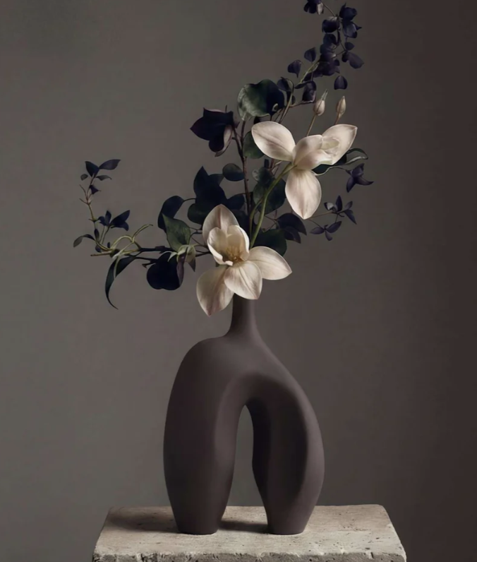 NI VASE | $70.00 - $260.00