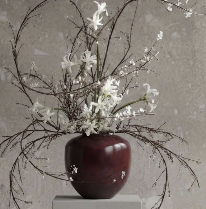SUNAO VASE  I $170.00 - $210.00