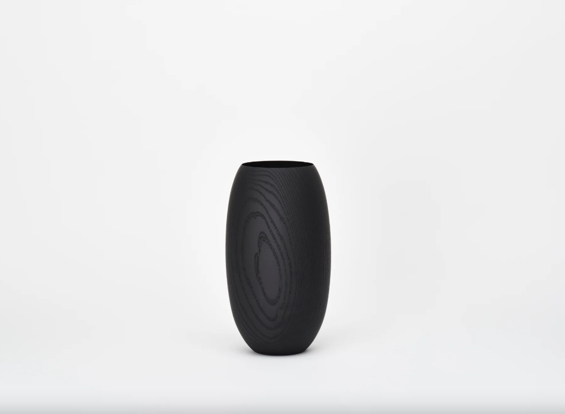 IWATA | FLUSSO VASE | $700.00 - $800.00