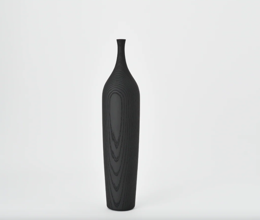 IWATA | LINEA VASE | $550.00 - $700.00