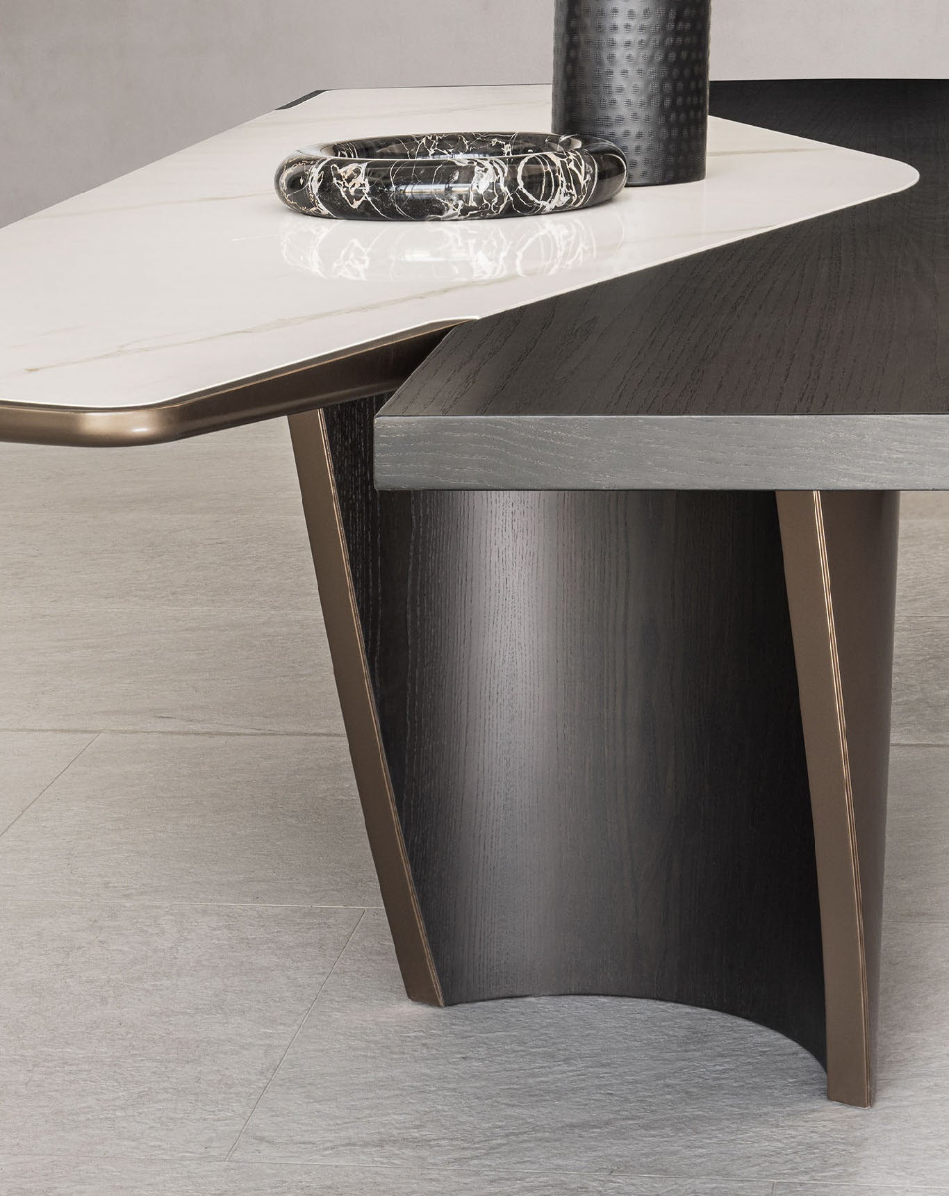 SHAKE | EGO TABLE | $22,889.00 - $24,276.00