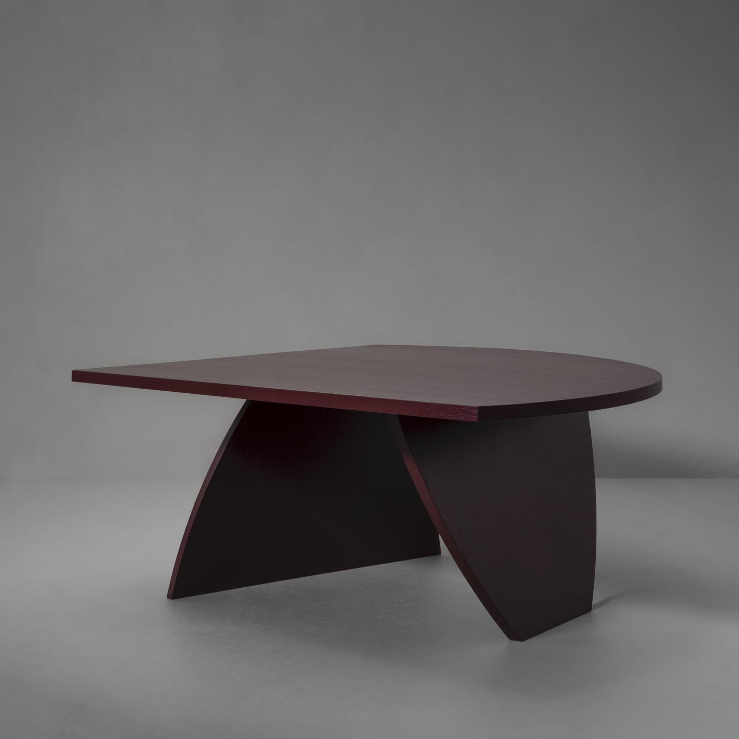 VAN ROSSUM | T ELEMENTS D TABLE | $19,558.00