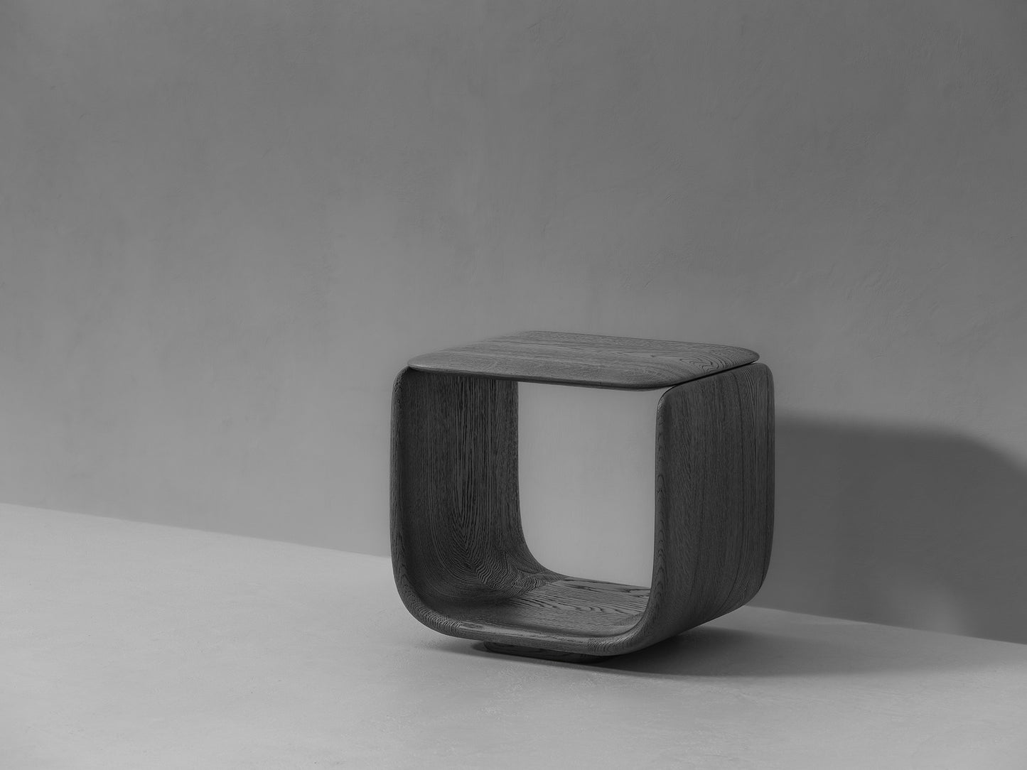 VAN ROSSUM | TENERE SIDETABLE | $11,329.50