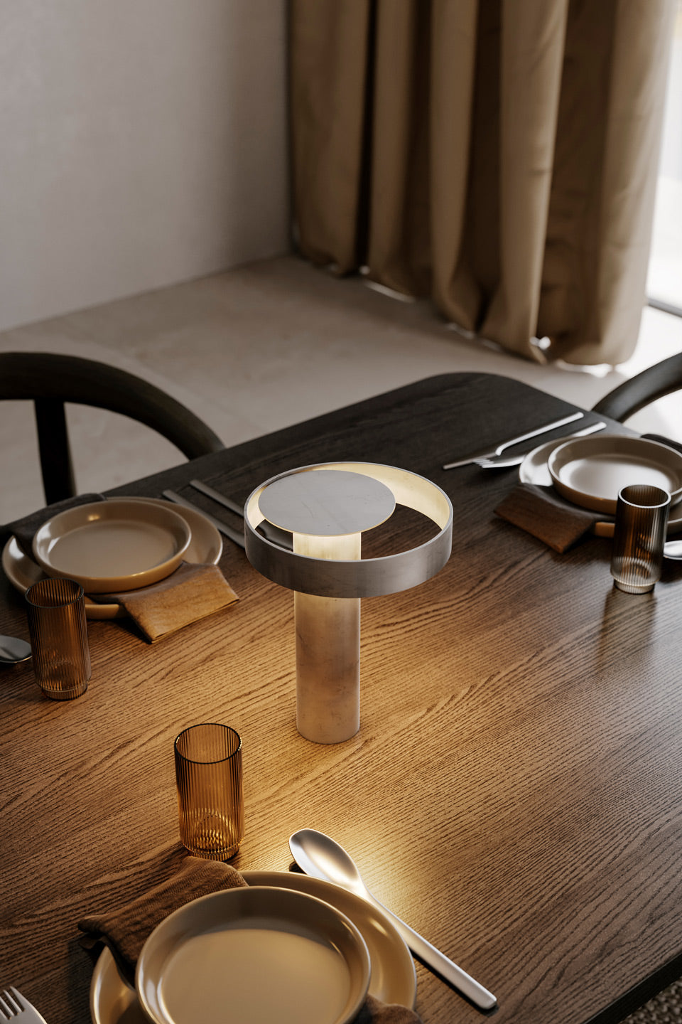 VENICEM | CIRCLE TABLE | $1,520.64 - $3,283.00