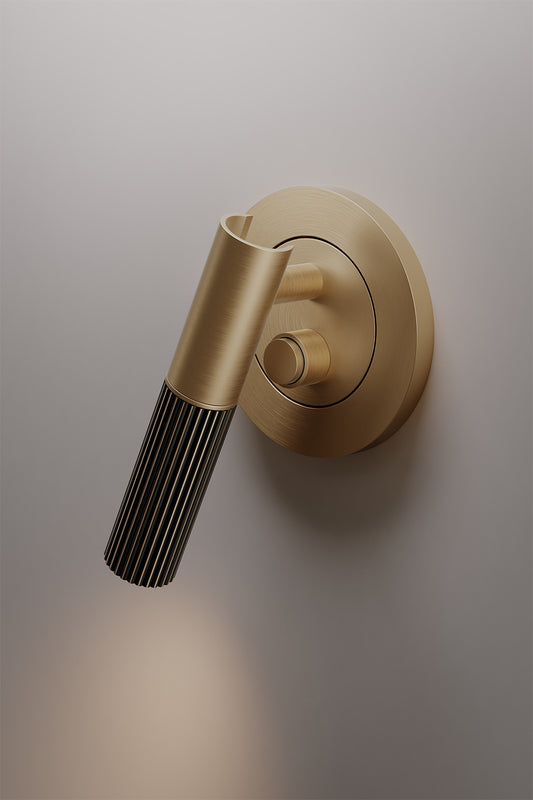 VENICEM | BEAK READING | $1,745.00- $1,830.00