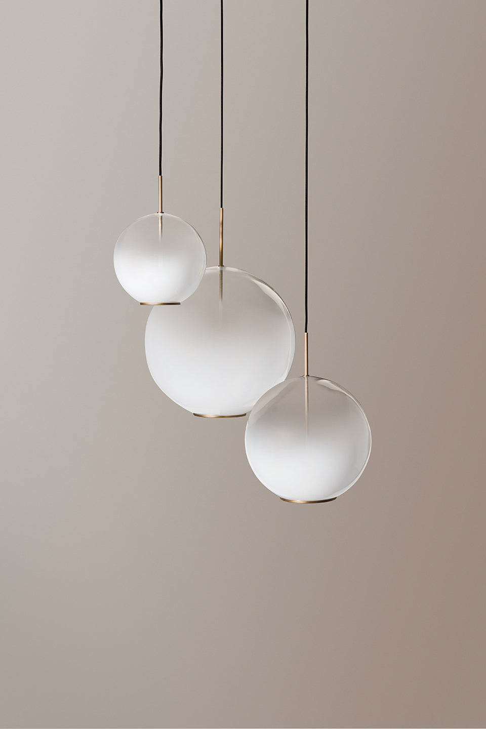 VENICEM | MISTY PENDANT LAMP | $3,910.00 - $5,030.00
