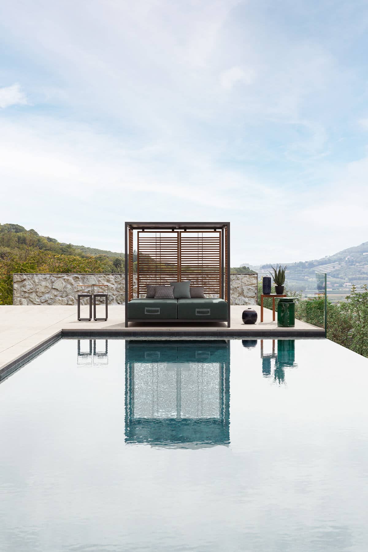 Atmosphera Alcova Daybed - studio shot angle 2