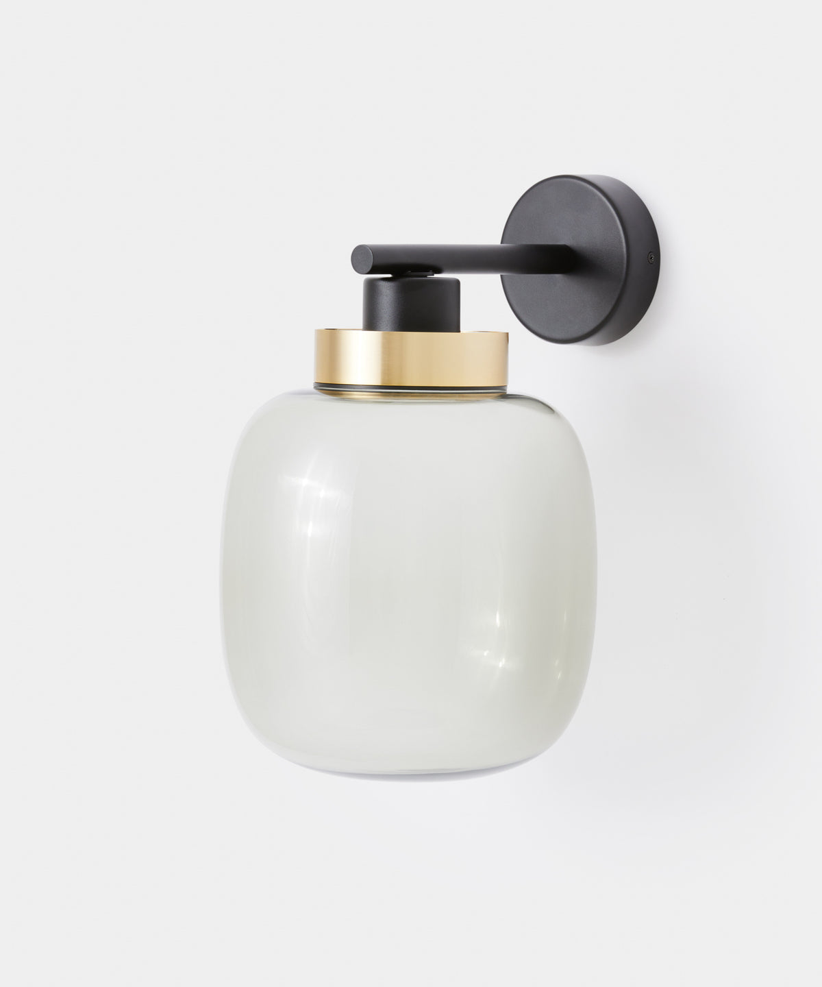Legier 557.42E26 wall light lifestyle