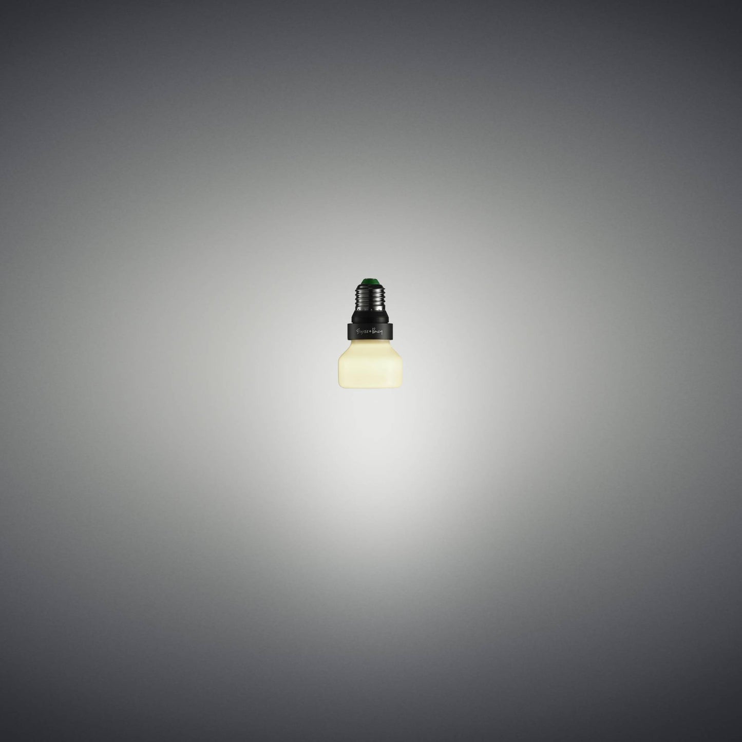 Punch Bulb Puck Non-Dimmable