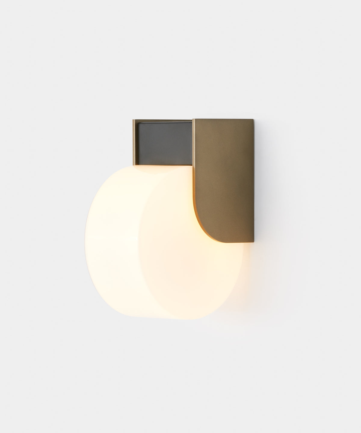 Stilla 510.41 wall light by TOOY