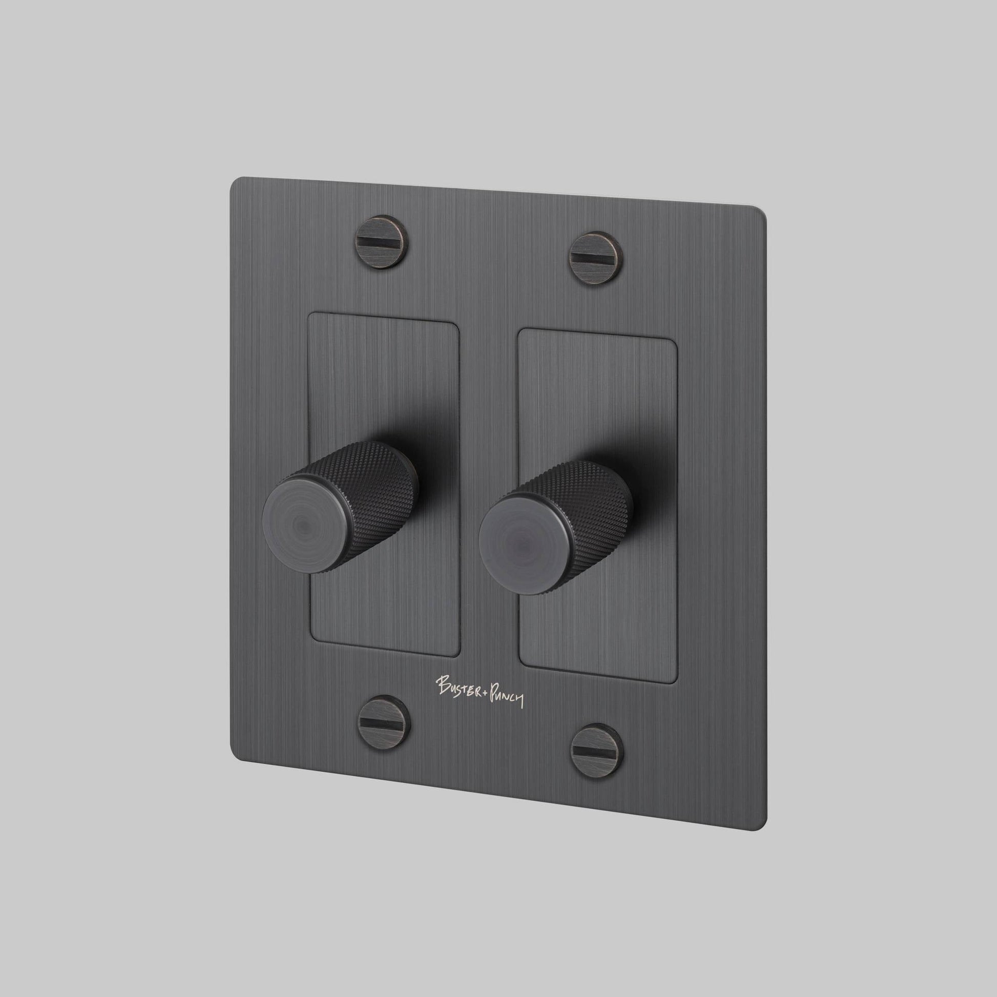2G Dimmer Cross With Logo - Smoked Bronze