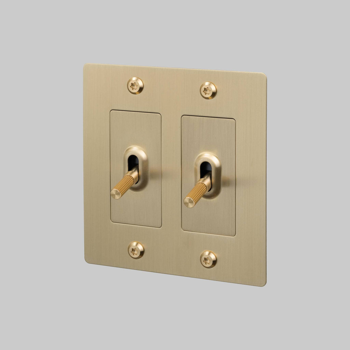 2G Toggle Linear Without Logo - Brass