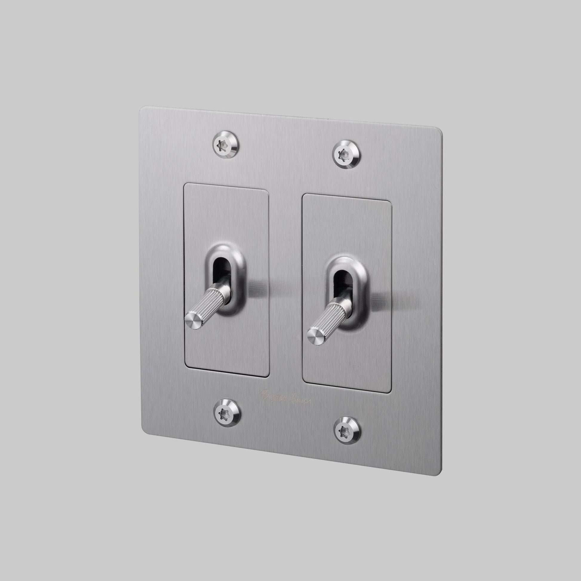2G Toggle Linear With Logo - Steel