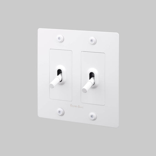2G Toggle Linear With Logo - White