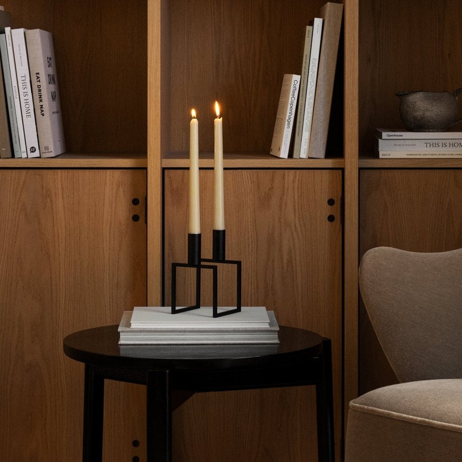 Line Candle Holder