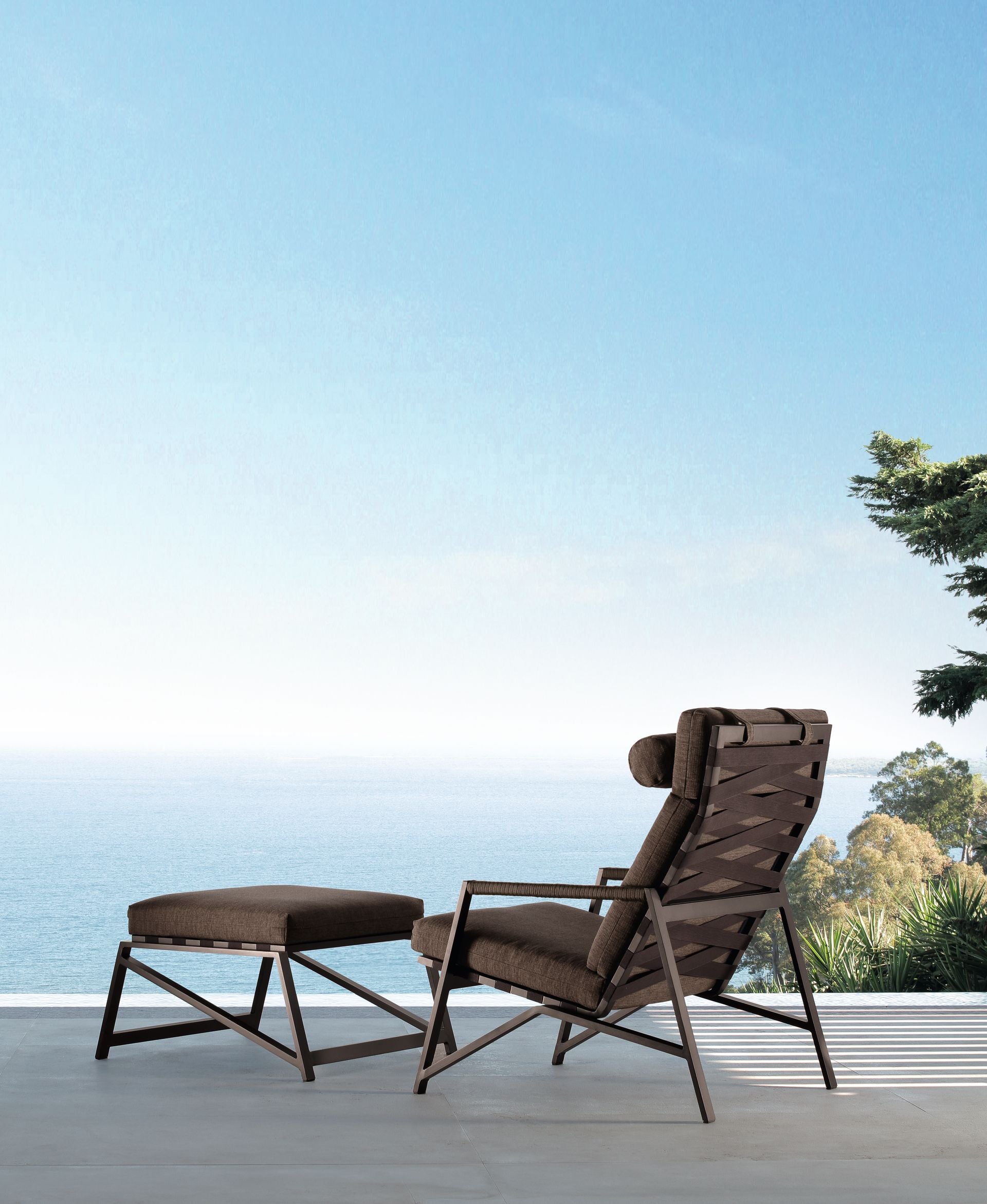 Talenti Cottage Lounge Armchair - Thumbnail 3