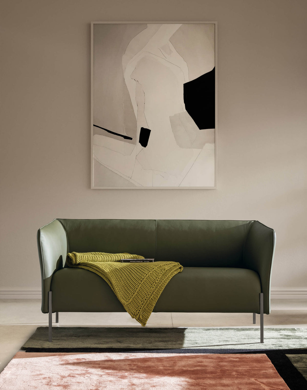 DOLLY SOFA