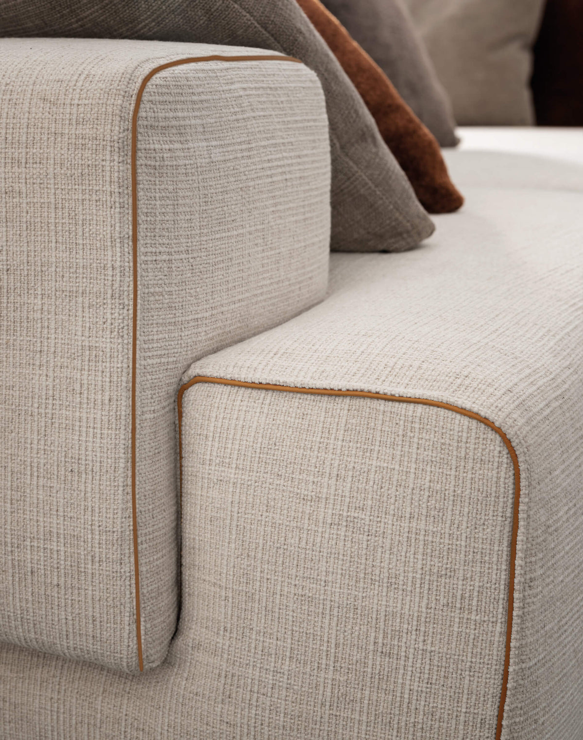 LEROS SOFA