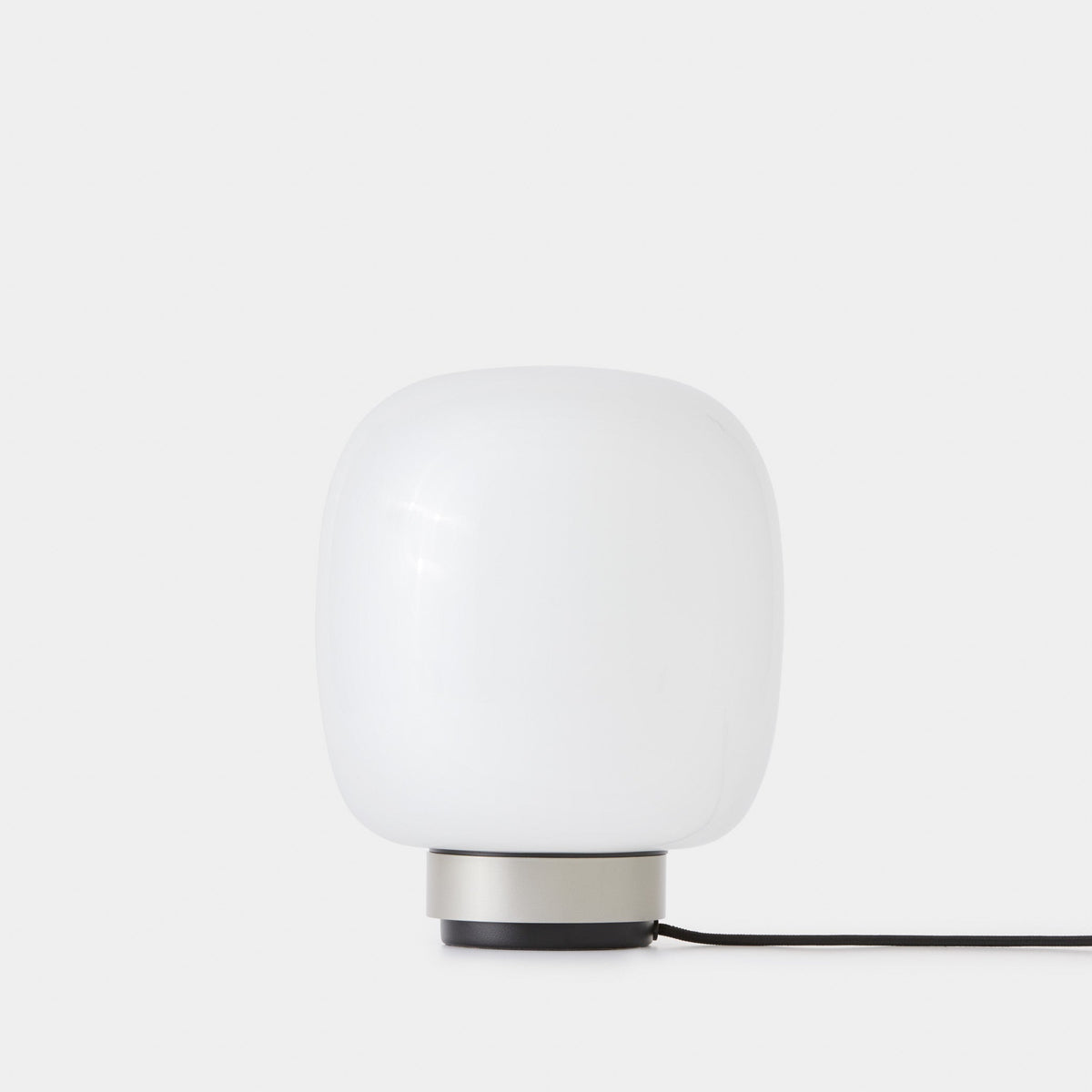 Legier 557.32E26 table lamp