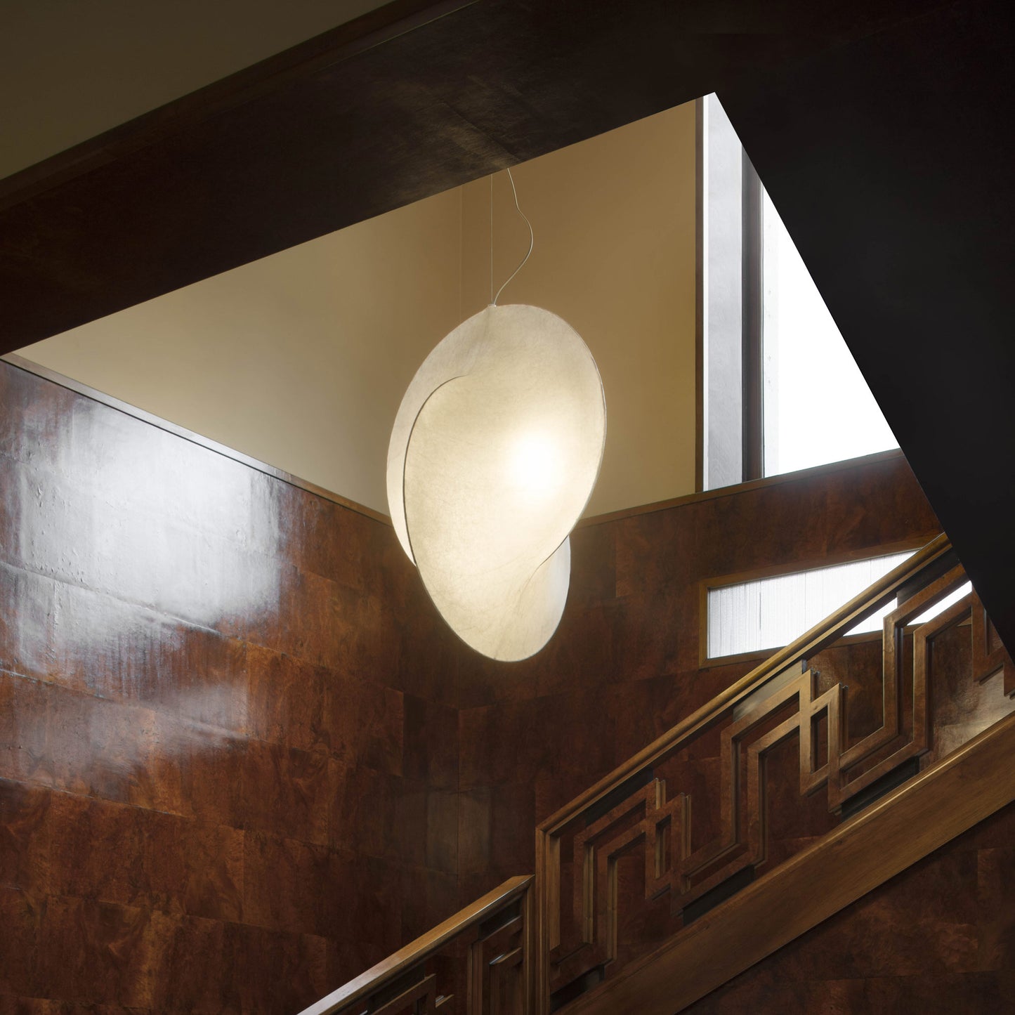 FLOS | OVERLAP PENDANT LIGHT | $3,044.00 - $4,369.00