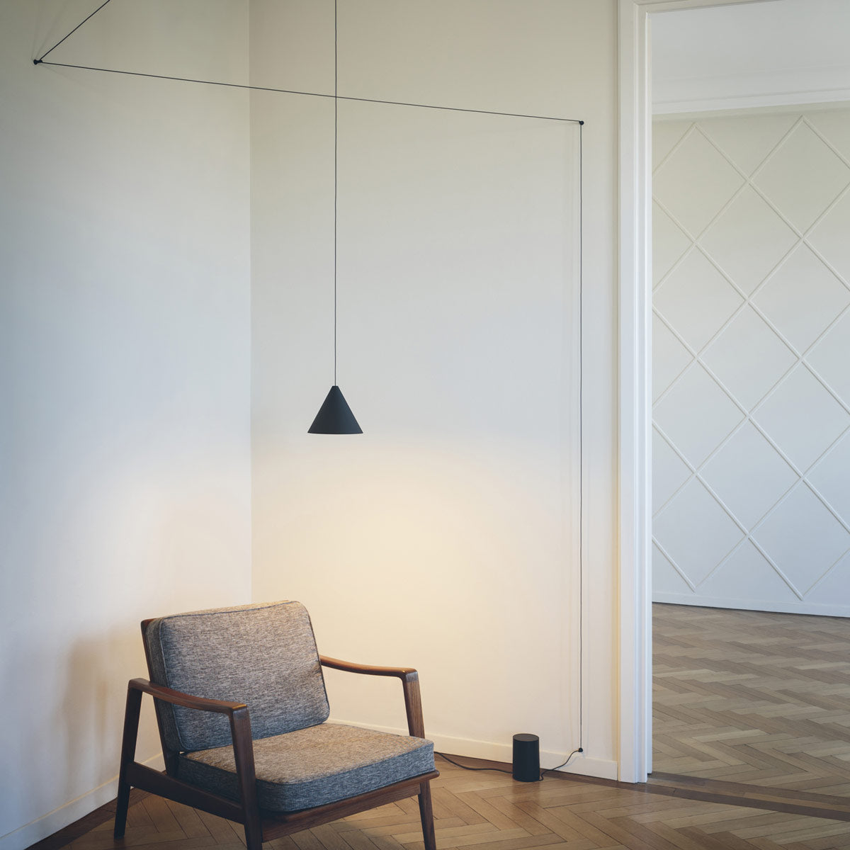 FLOS | STRING LIGHT BASE | $555.00