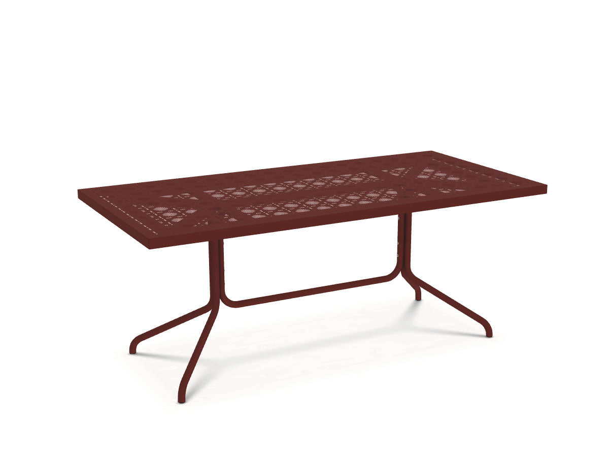 Brise table by Gervasoni