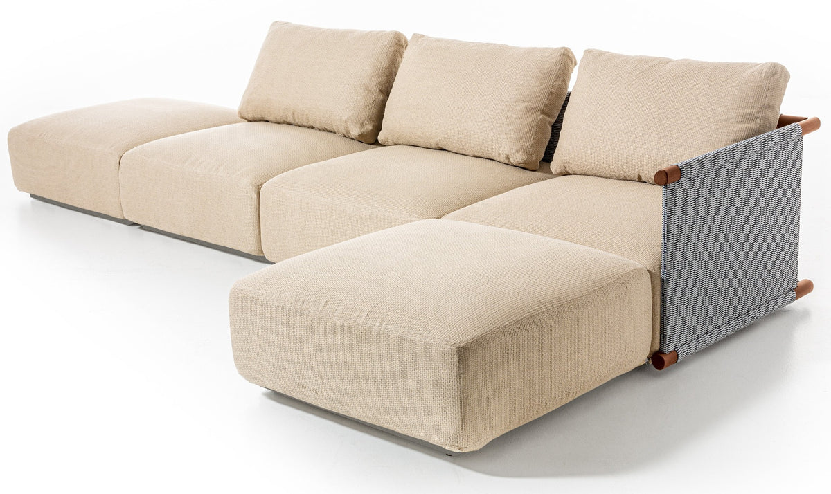 Hashi modular sofa by Gervasoni