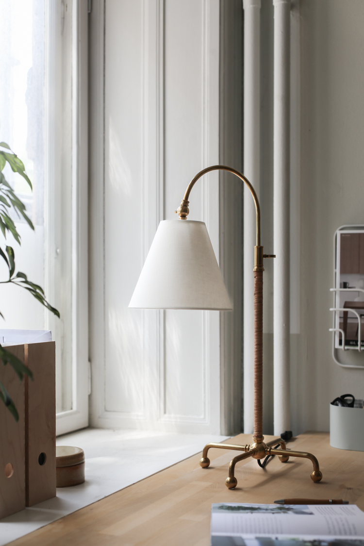 Curves No.1 Table Lamp - Hudson Valley Lighting