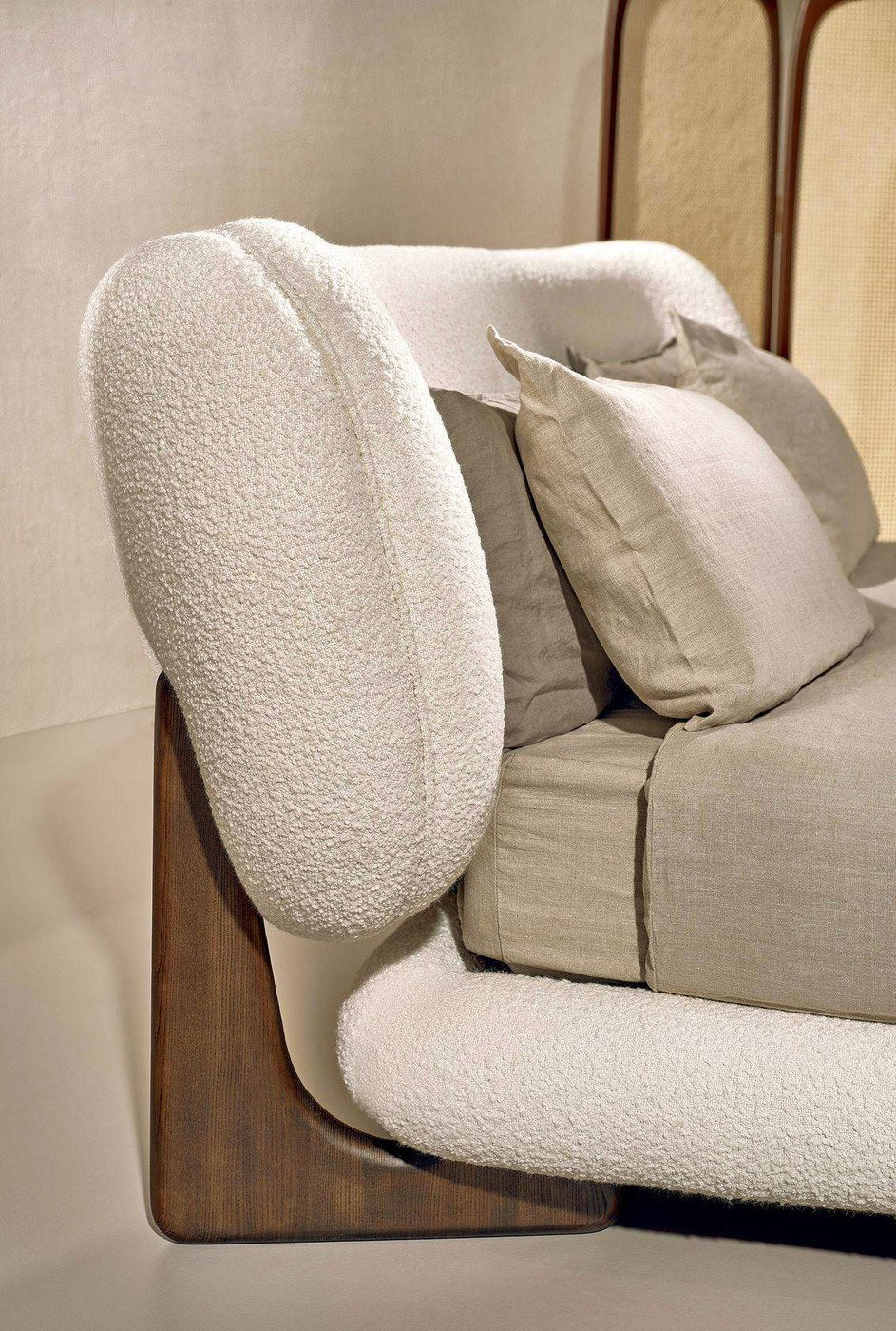 LILY BED | $11,109.91 - $20,164.81