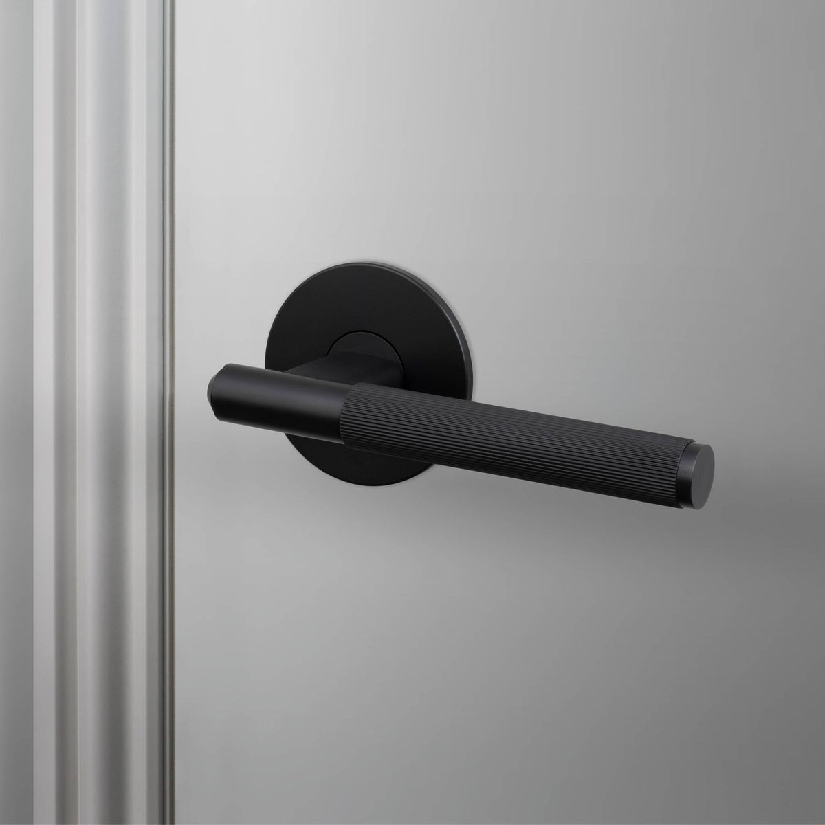 Fixed Door Handle Rose Linear - Welders Black
