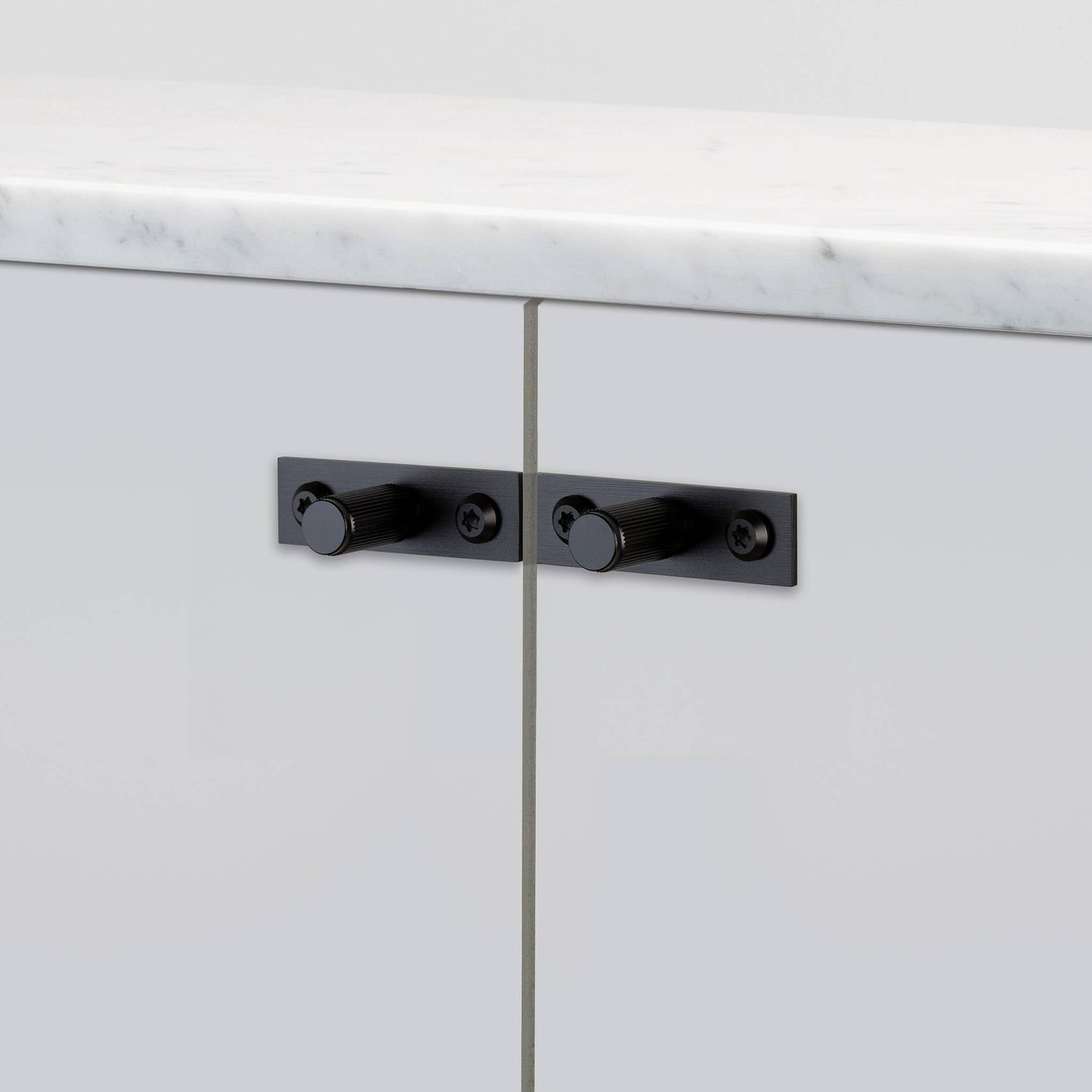 Furniture Knobs Plate Linear - Black