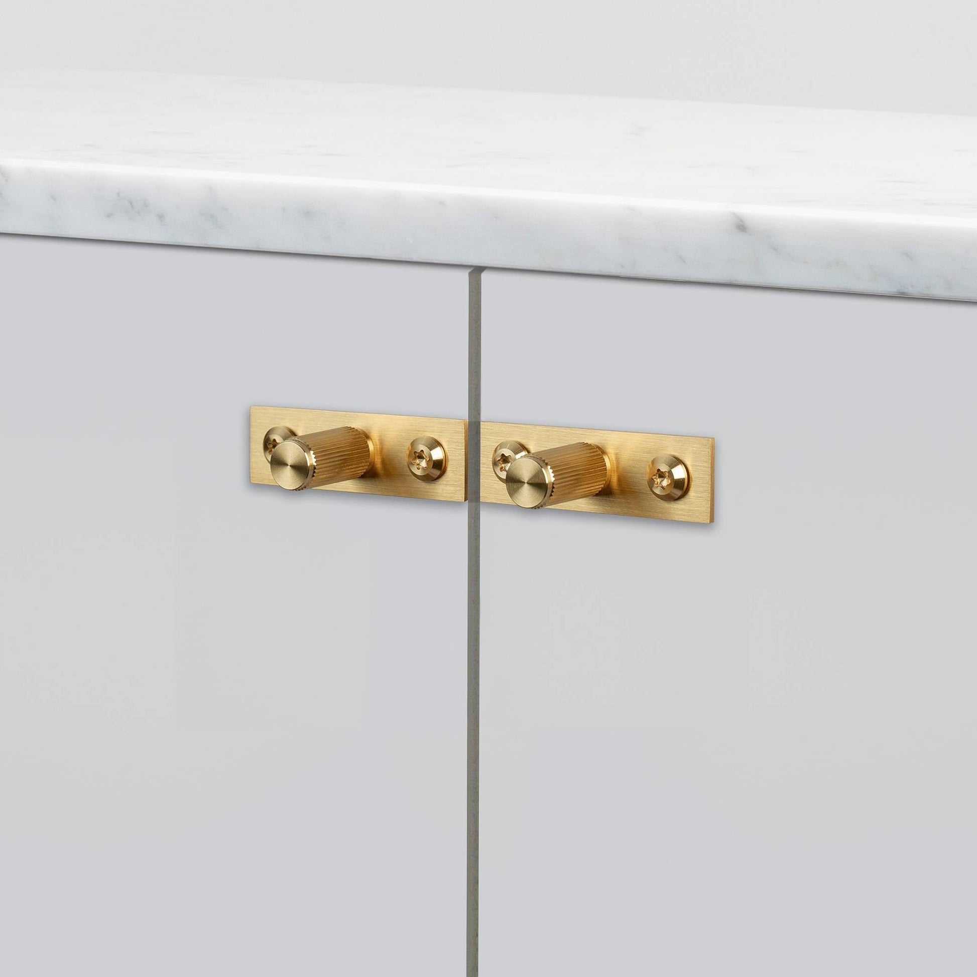 Furniture Knobs Plate Linear - Brass
