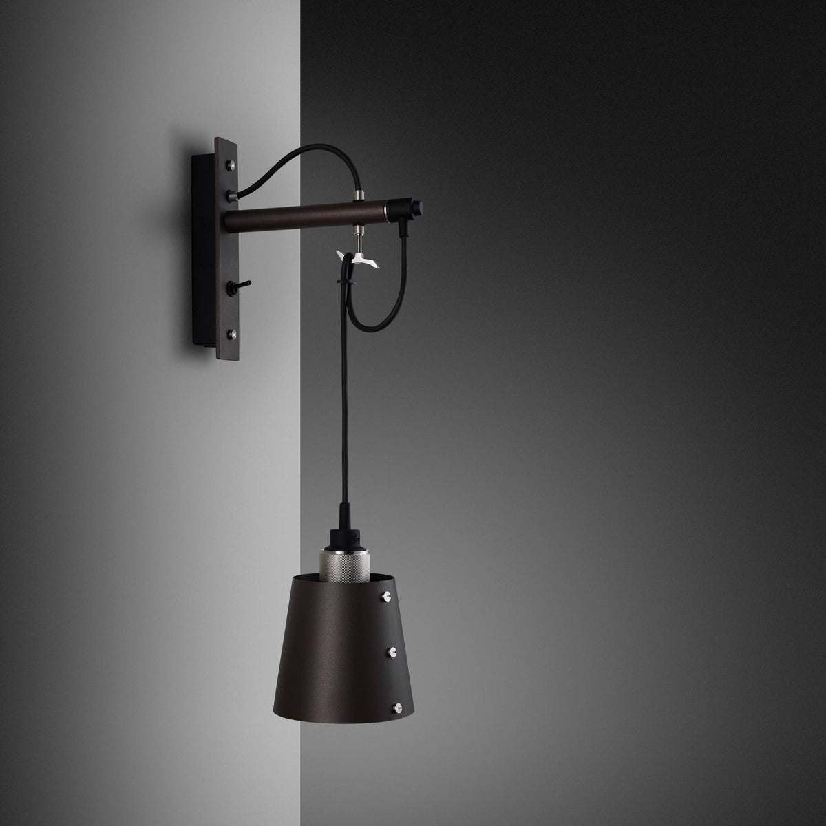 Hooked Wall Small Graphite Steel