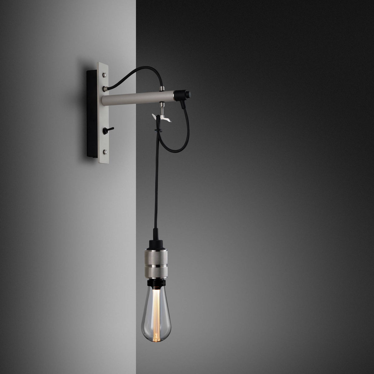HOOKED WALL NUDE STONE - STEEL