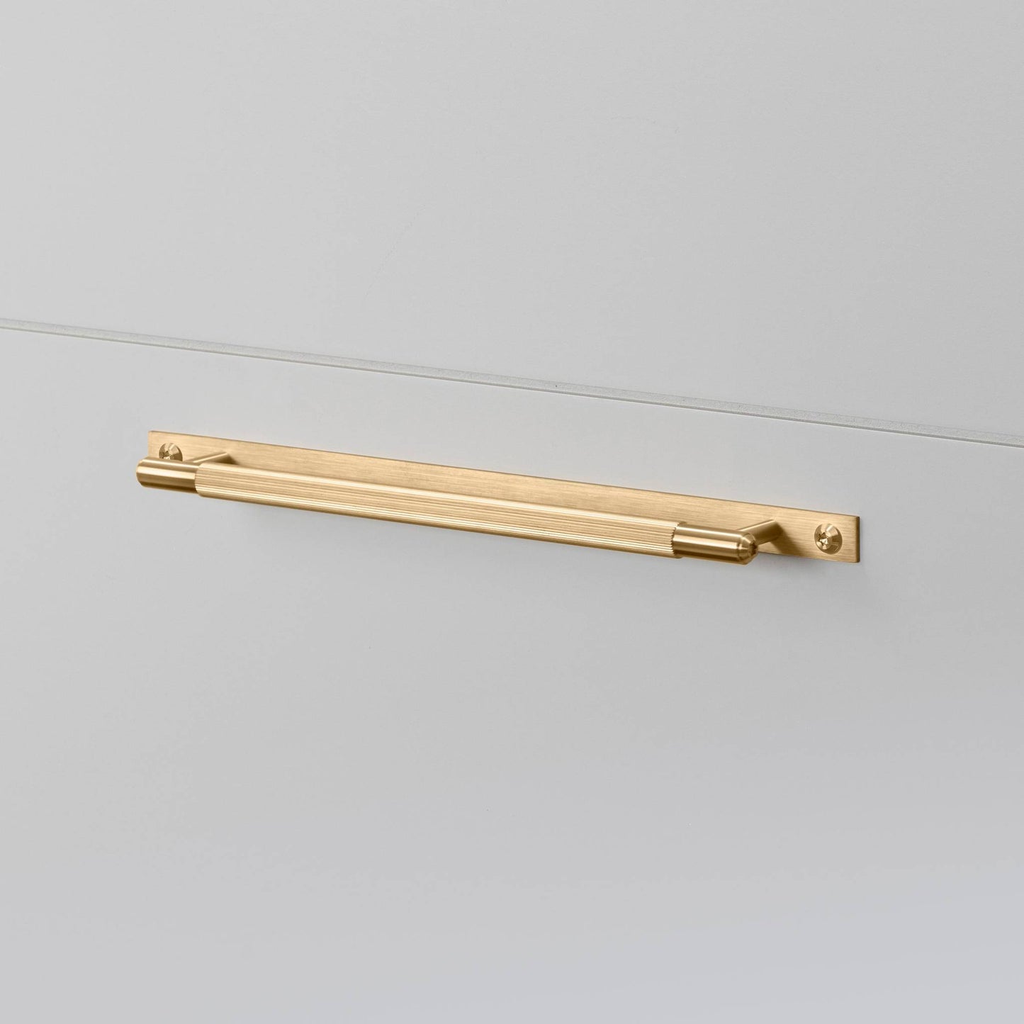 Pull Bar Plate Linear - Brass Medium