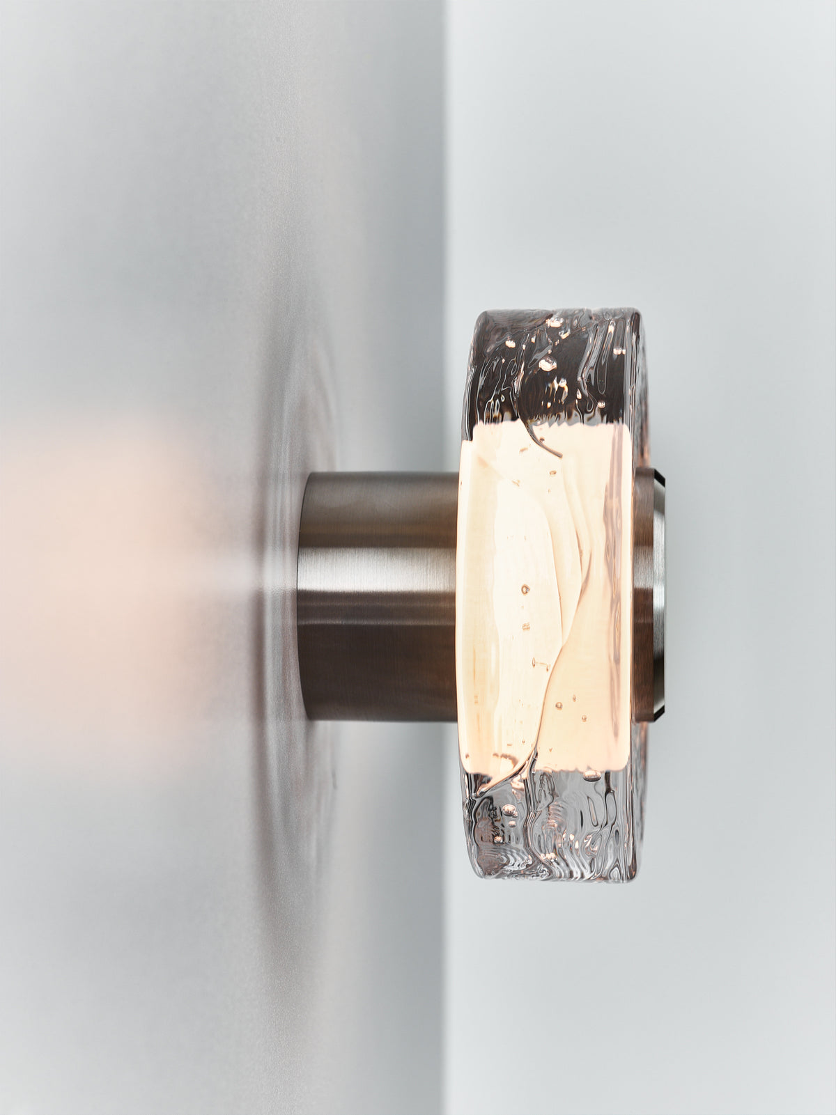 BOMMA Ollo wall lamp fitting detail