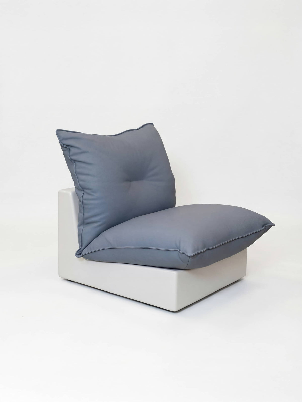 SECOLO | PLUMEA LOUNGE CHAIR
