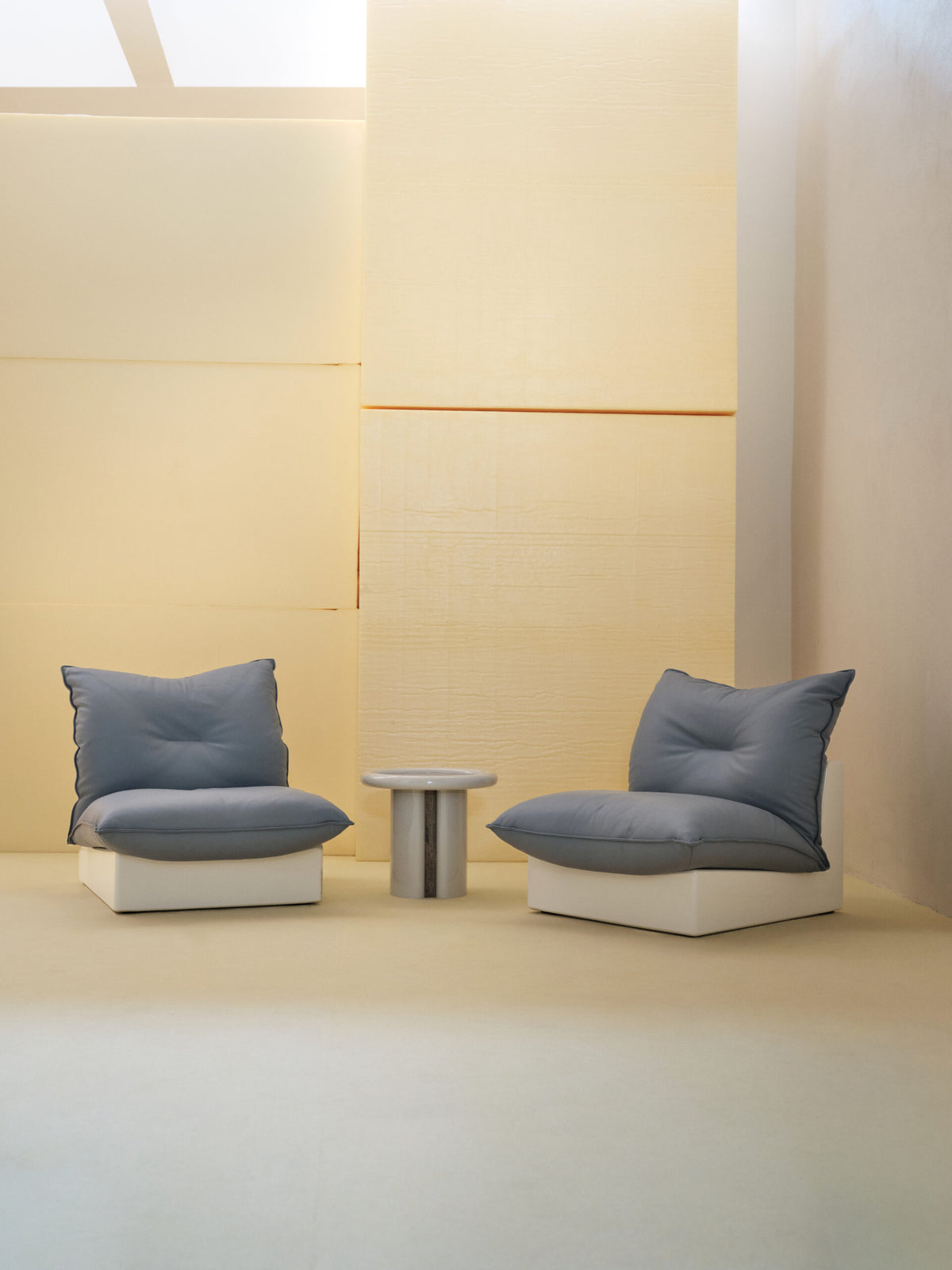 SECOLO | PLUMEA LOUNGE CHAIR