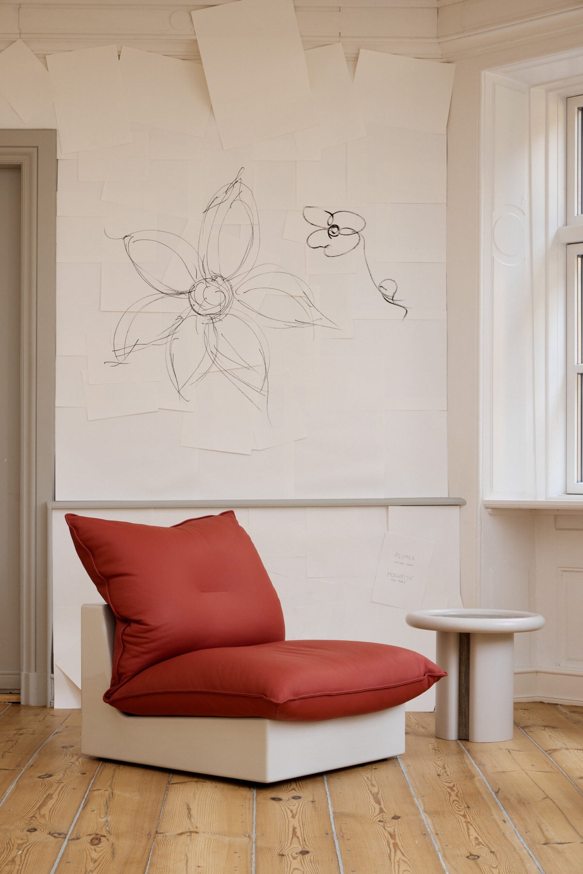 SECOLO | PLUMEA LOUNGE CHAIR