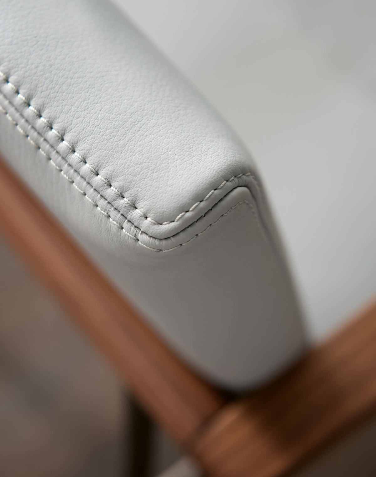 MIMOSA STAR SYSTEM ARMCHAIR