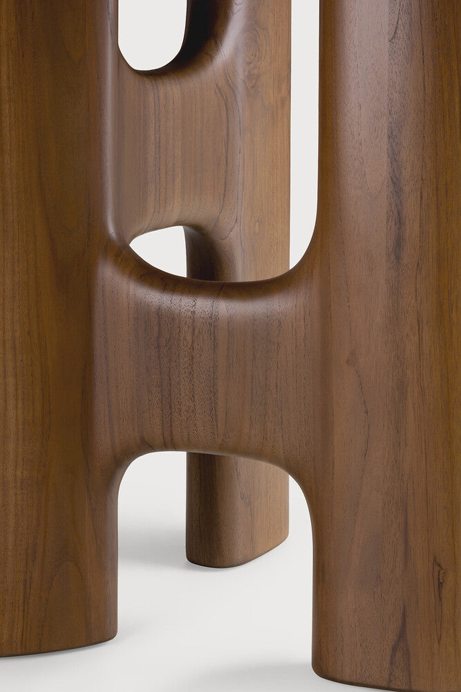 Ethnicraft Flow Dining Table - Teak Wild Brown, detail