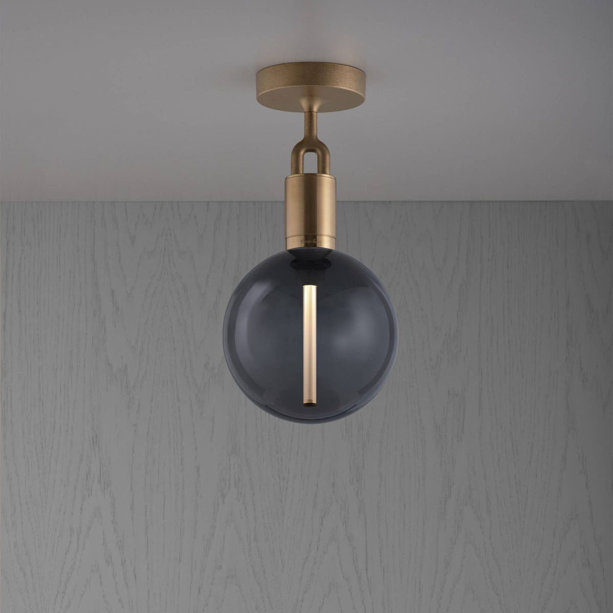 FORKED CEILING GLOBE SMOKED MEDIUM - BRASS