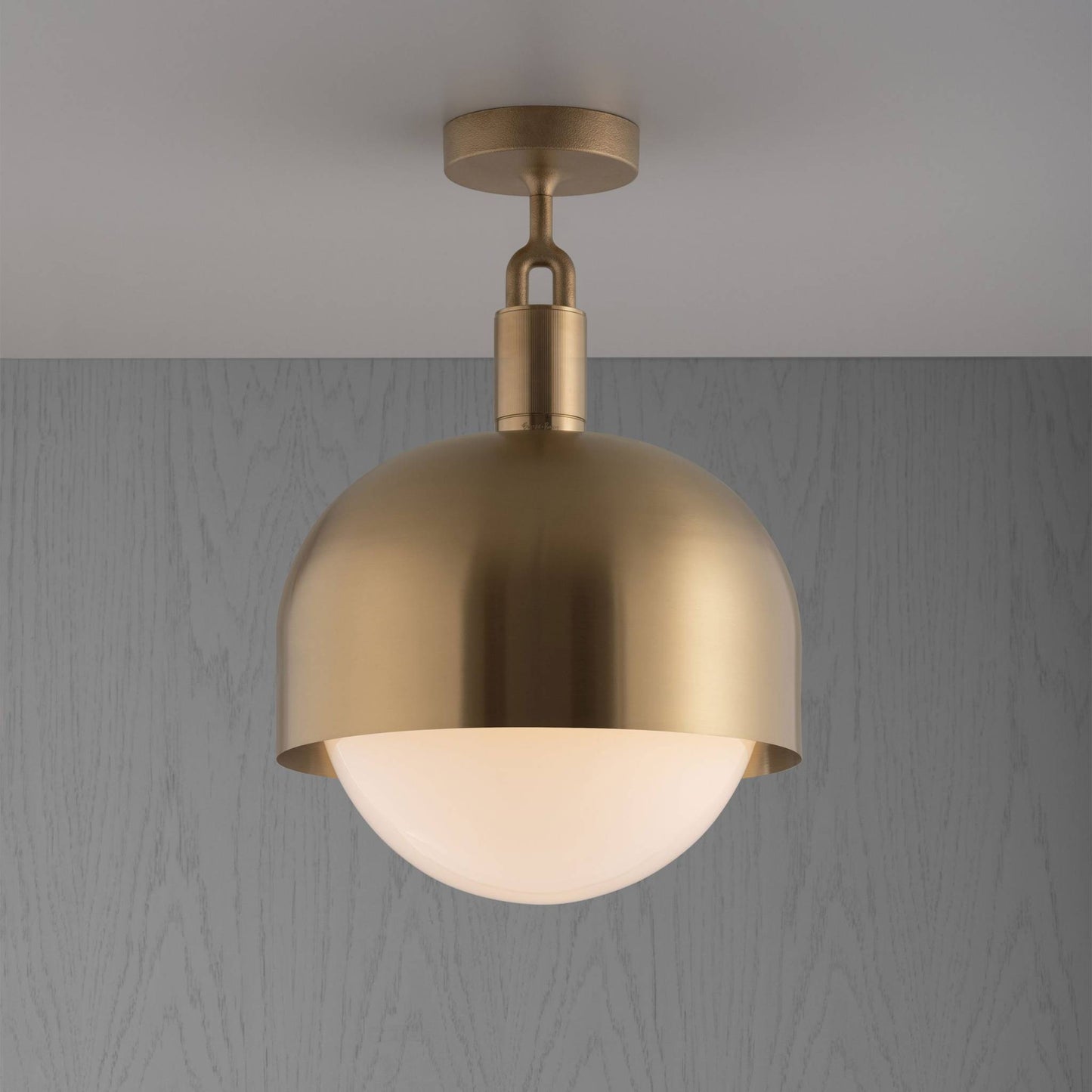 FORKED CEILING SHADE GLOBE OPAL LARGE - BRASS