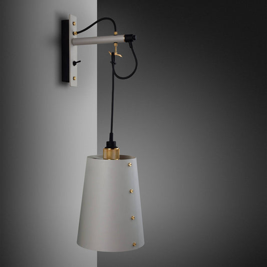 HOOKED WALL LARGE STONE - BRASS