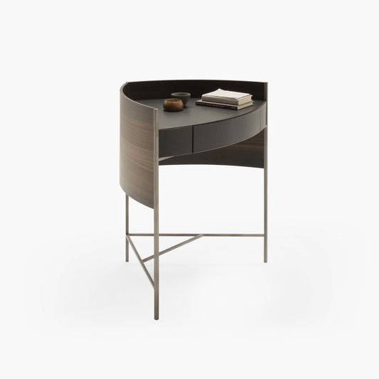 BLOOM DESK