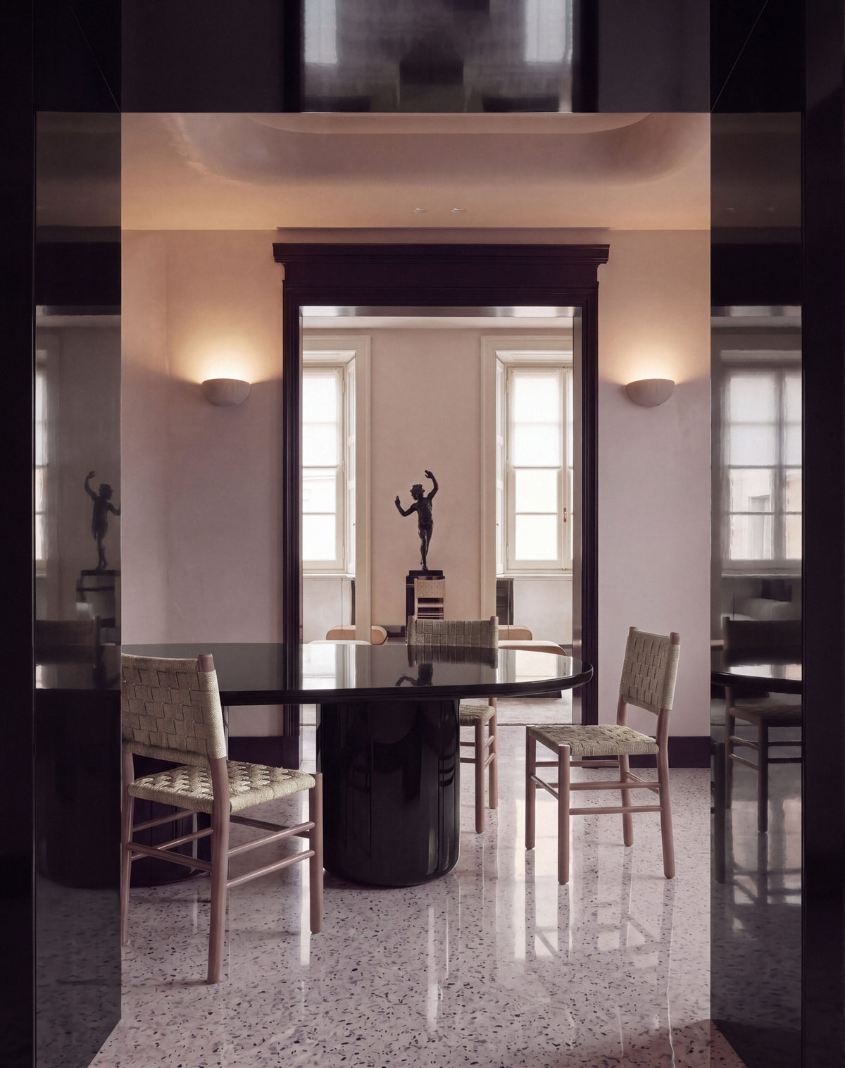 SECOLO | SPICA DINING CHAIR WOOD LACQUERED
